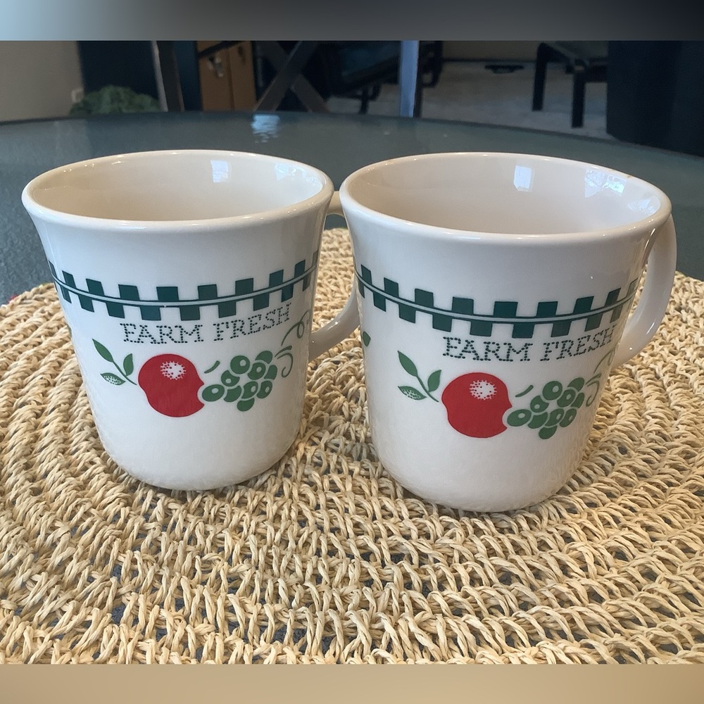 Vintage Farm Fresh Corning Mugs